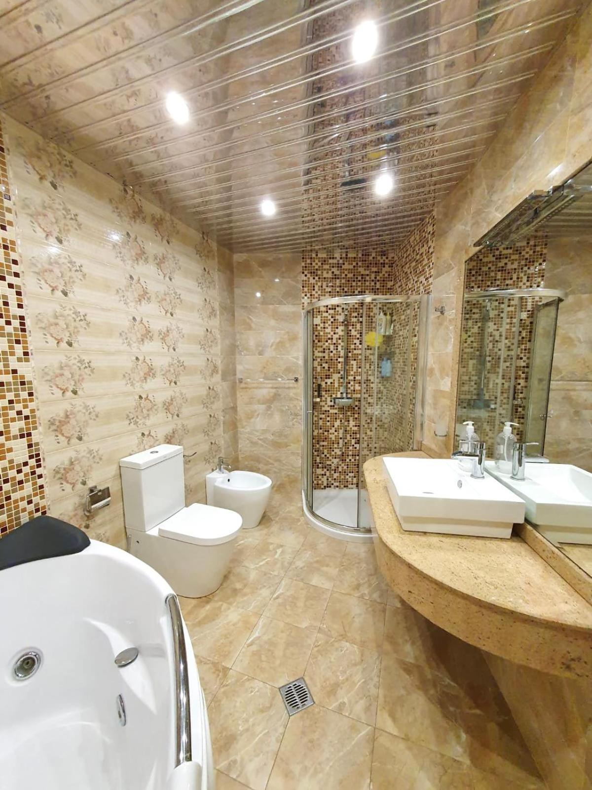 Роскошная Двухуровневая Квартира Luxurious Duplex Apartment Erivan Exterior foto